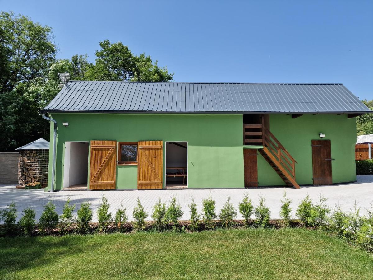 Hájenka Vila Trebivlice Exterior foto