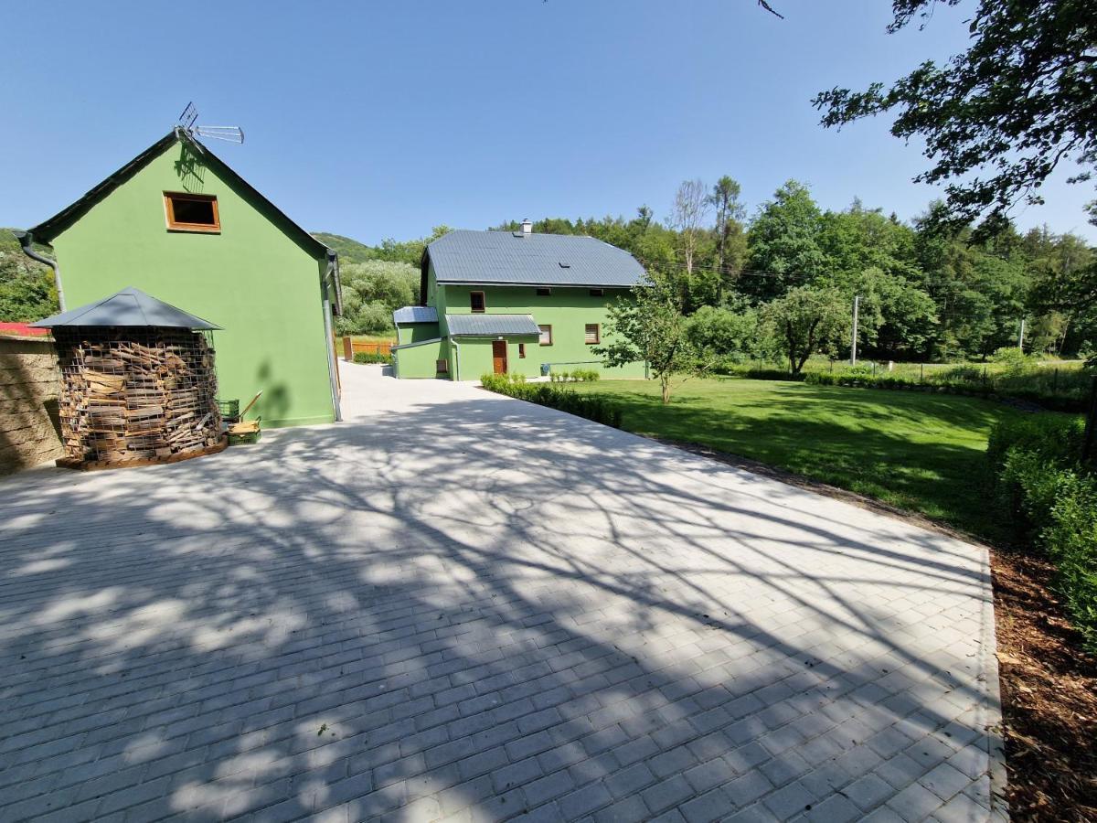 Hájenka Vila Trebivlice Exterior foto